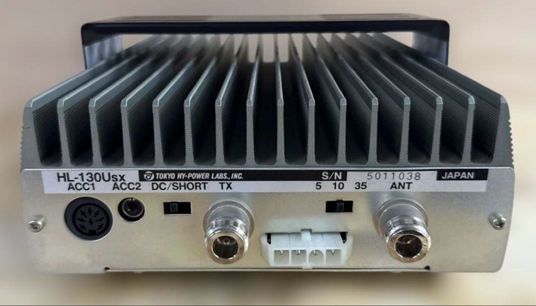 Tokyo HI-POWER 430MHzパワー・アンプ　　HL-130Usx