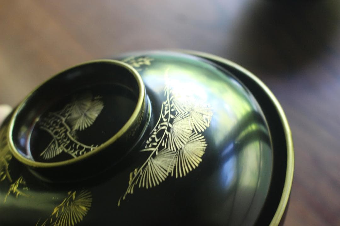 デッドストック！時代金縁黒漆に優美な松竹場沈金のお椀2点（検輪島塗蒔絵椀雑煮椀