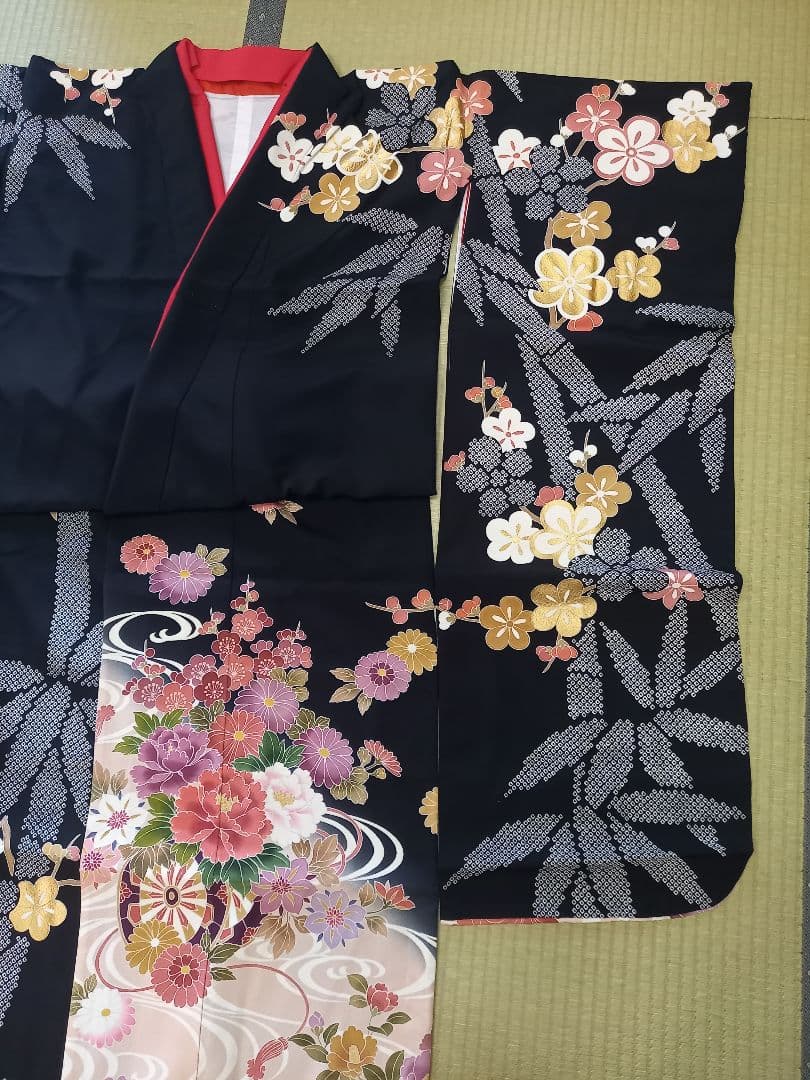 黒引き振袖 友禅 くすみピンクぼかし 花柄 花嫁衣裳