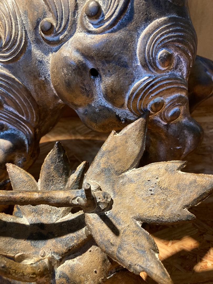 唐獅子 牡丹 置物 金属製