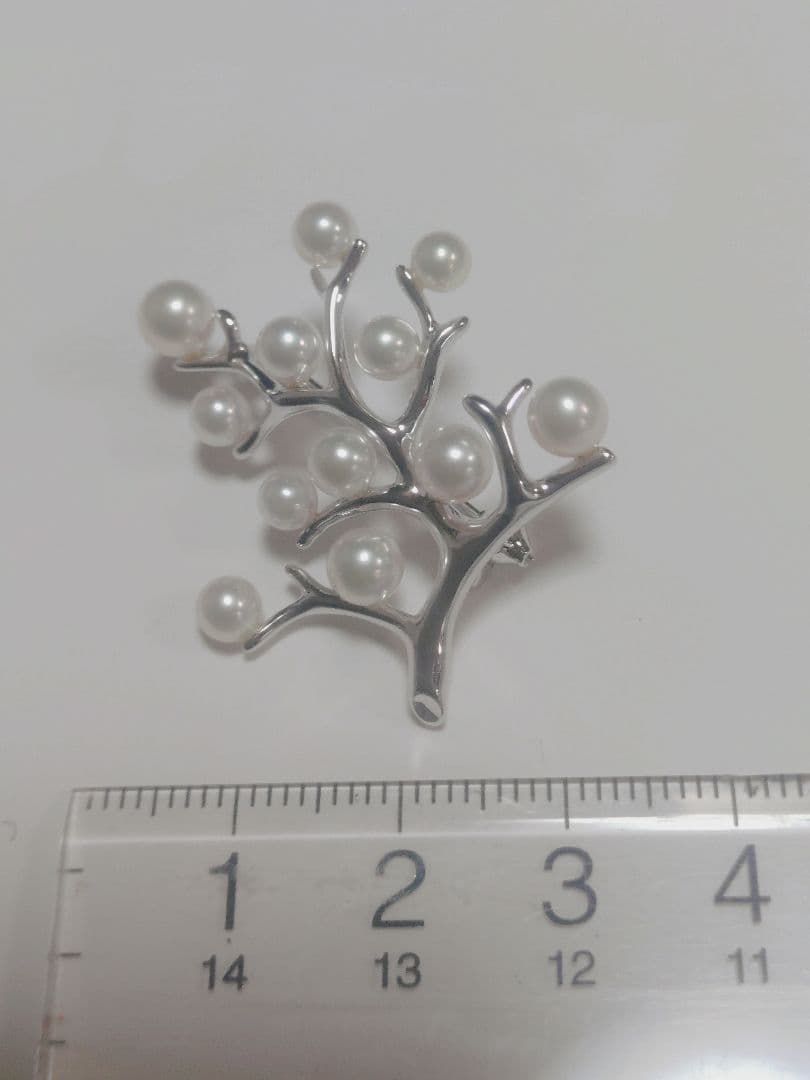 Mikimoto 真珠ブローチ 「幸福の木」