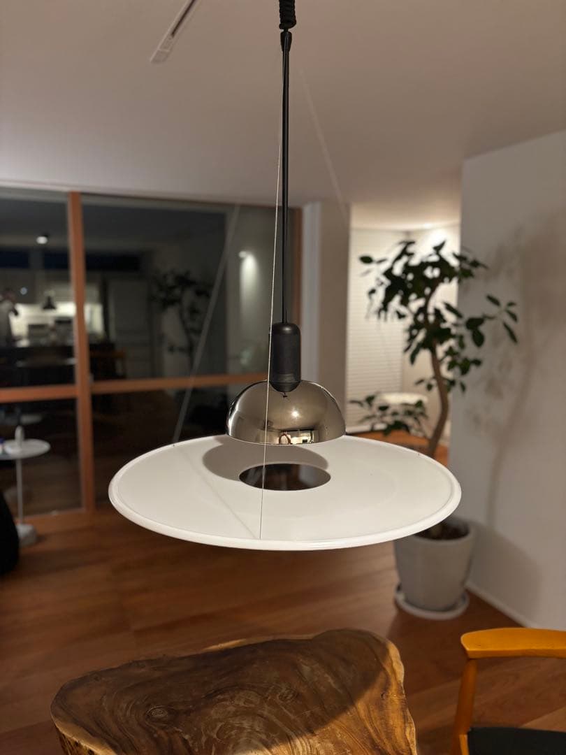 【りーりあ】フロス フリスビー Flos Frisbee ライト