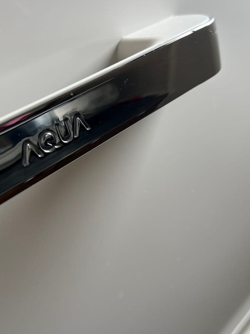 3月25日発送 AQUA AQR-SV24J(W) 冷蔵庫 2019年製