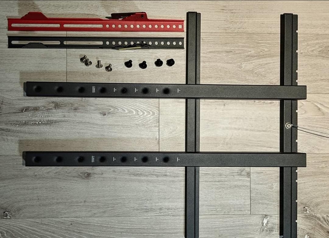 EQUALS WALL V3 LOWタイプ　棚付き