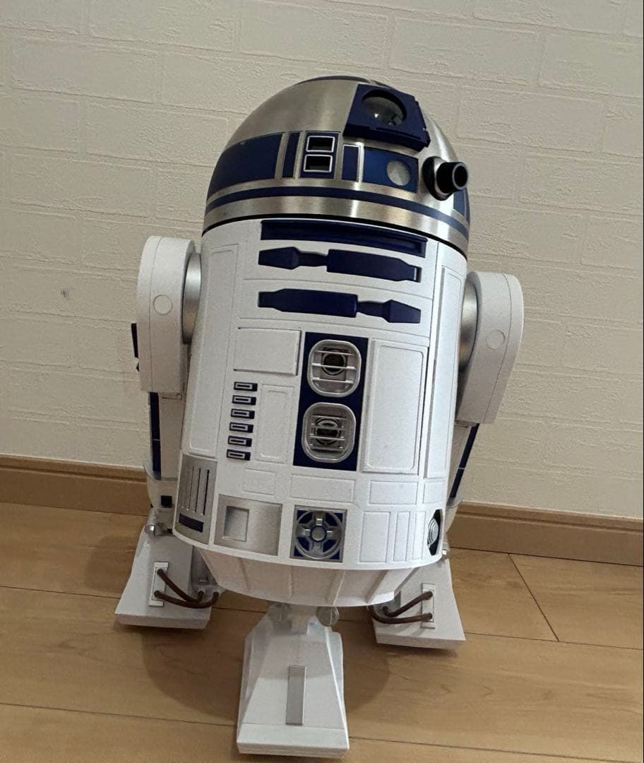 ディアゴスティーニ　スター・ウォーズ R2-D2 完成品 動作未確認 r2d2