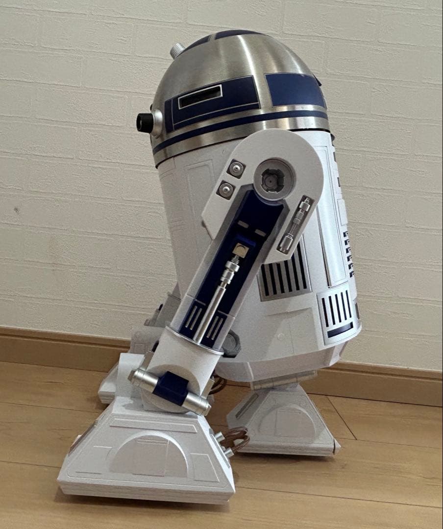 ディアゴスティーニ　スター・ウォーズ R2-D2 完成品 動作未確認 r2d2