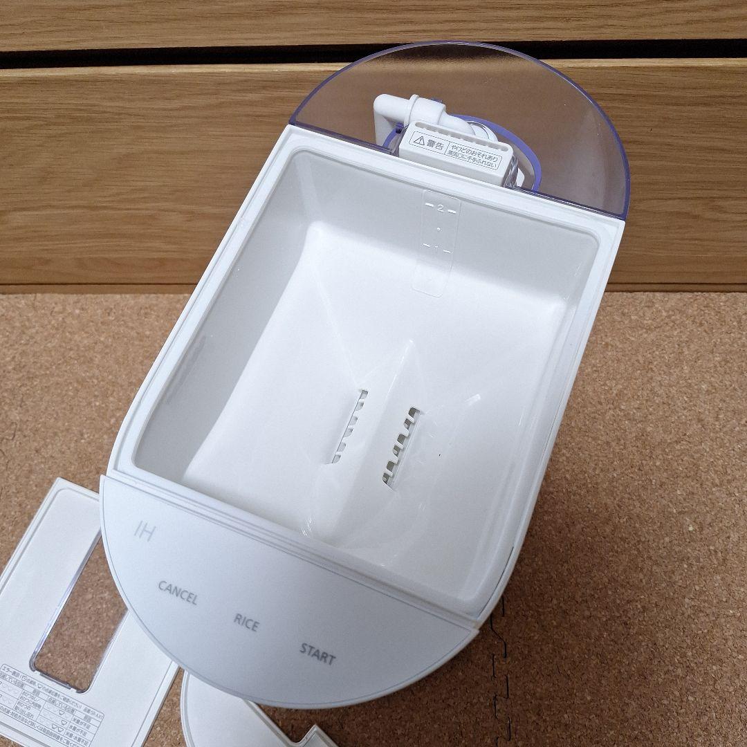 あやこ美品◼️パナソニック 自動計量 IH炊飯器 SR-AX1-W