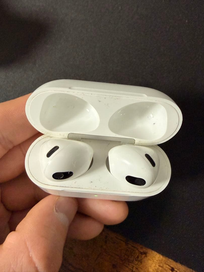 iPhone13 128GB ミッドナイト ＆ airpods 第三世代