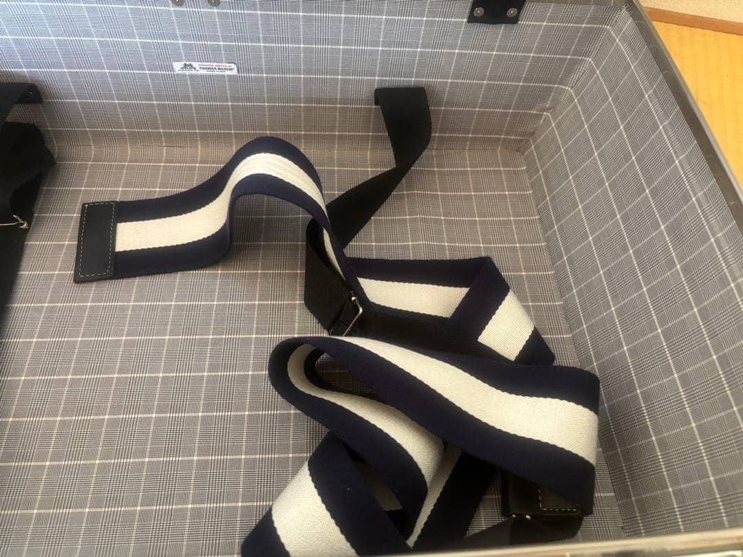 美品 グローブトロッター　GLOBE TROTTER 鍵付き【即決おまけ付き】