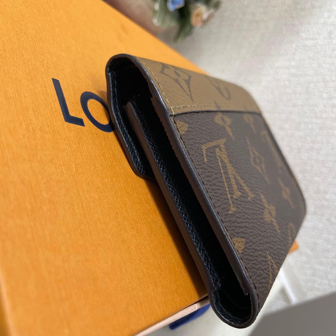 とても綺麗♡LOUIS VUITTON ポルトフォイユ ヴィクトリーヌ リバース