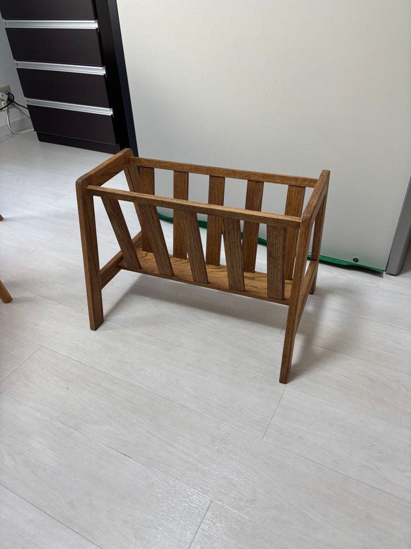 モモナチュラルマガジンラック