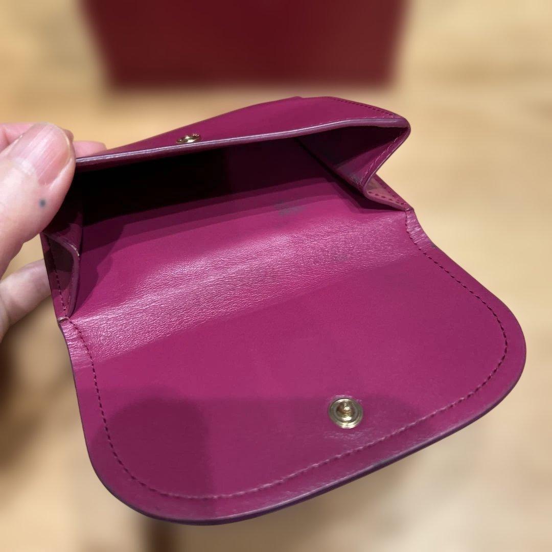 フェラガモ／二つ折り財布