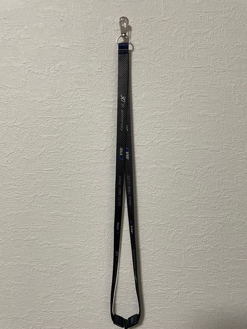 【週末値下げ】ANA ボーイング777 就航30周年記念ストラップ