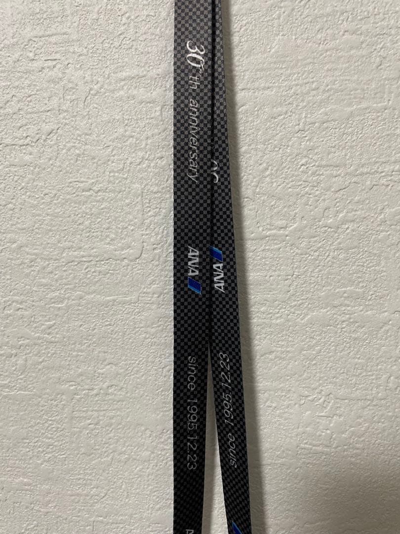 【週末値下げ】ANA ボーイング777 就航30周年記念ストラップ