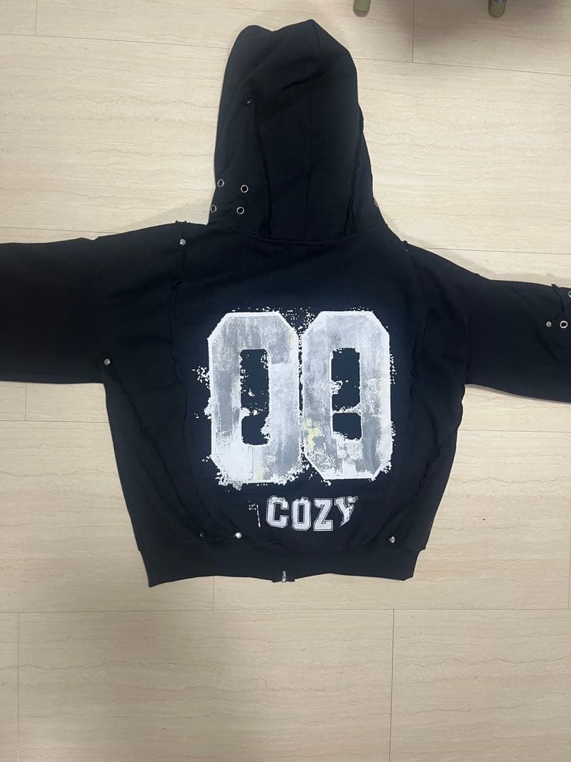 【COZY WORLDWIDE】00 KNIGHT CLUB HOODZIP