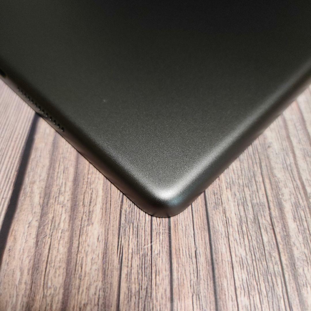Apple iPad 第7世代 32GB 新品近い