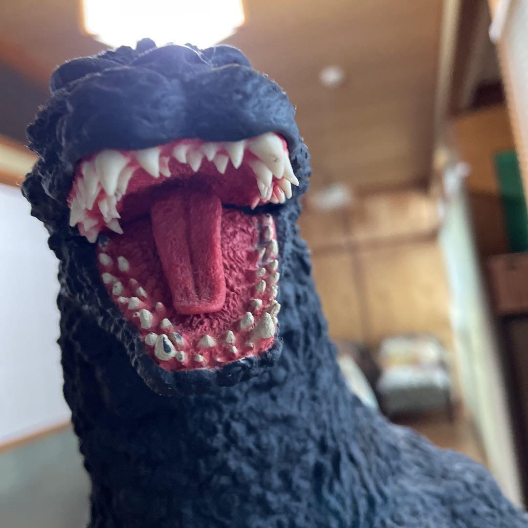 ゴジラと幼虫モスラ（親モスラおまけ）