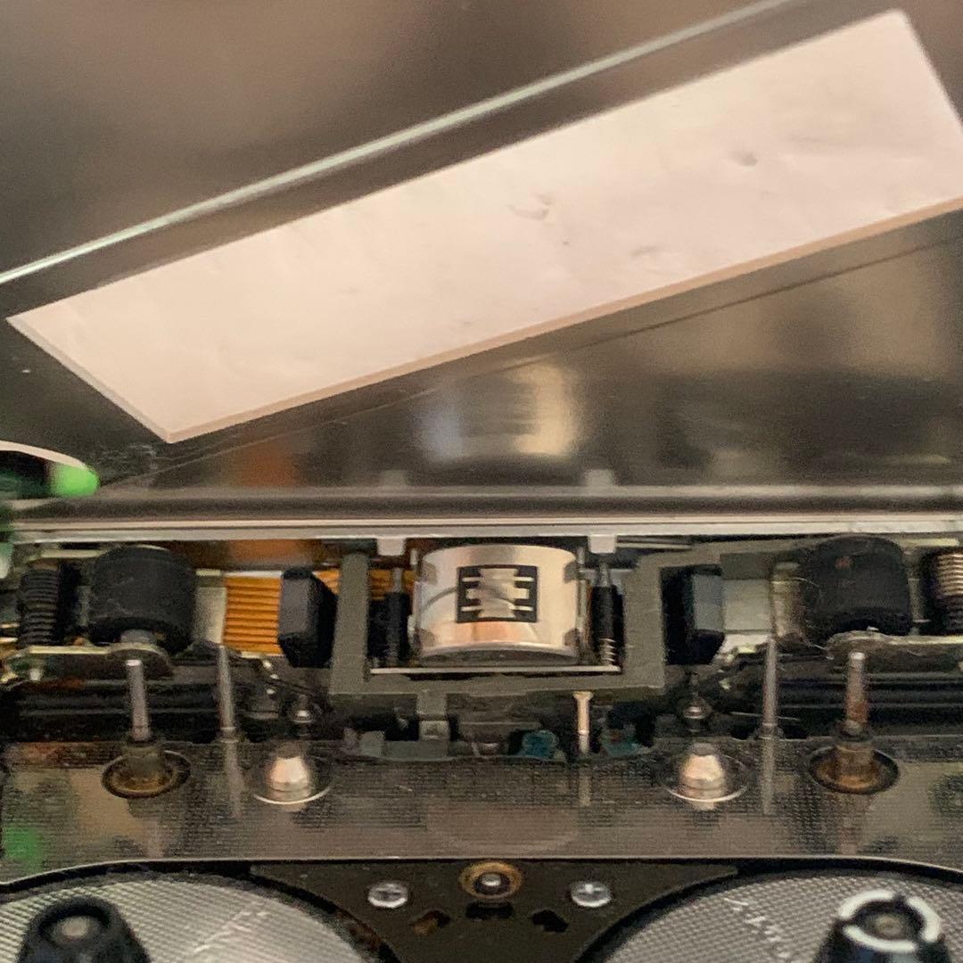 ジャンク ソニー SONY WALKMAN WM-R202 壊れています