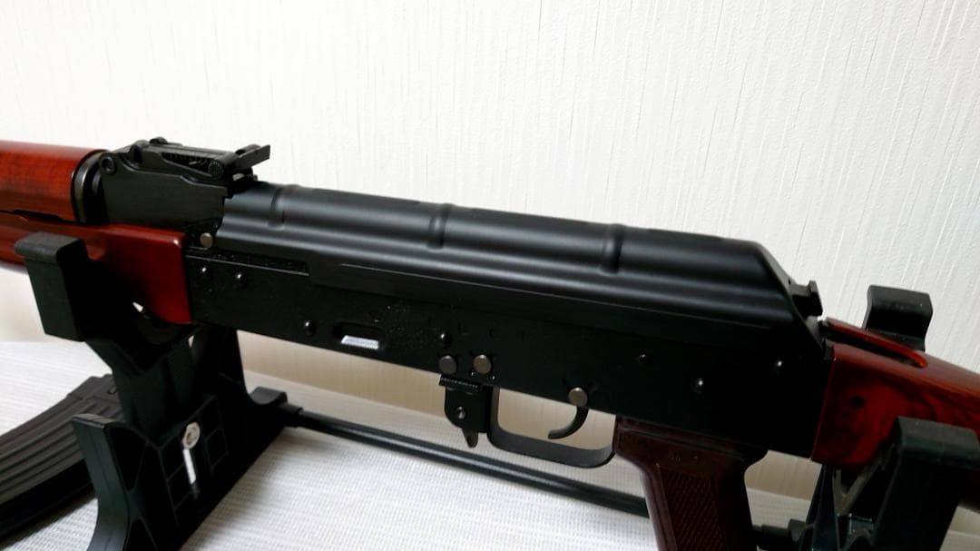 東京マルイ AKM ガスブローバック 反動強化カスタムあり