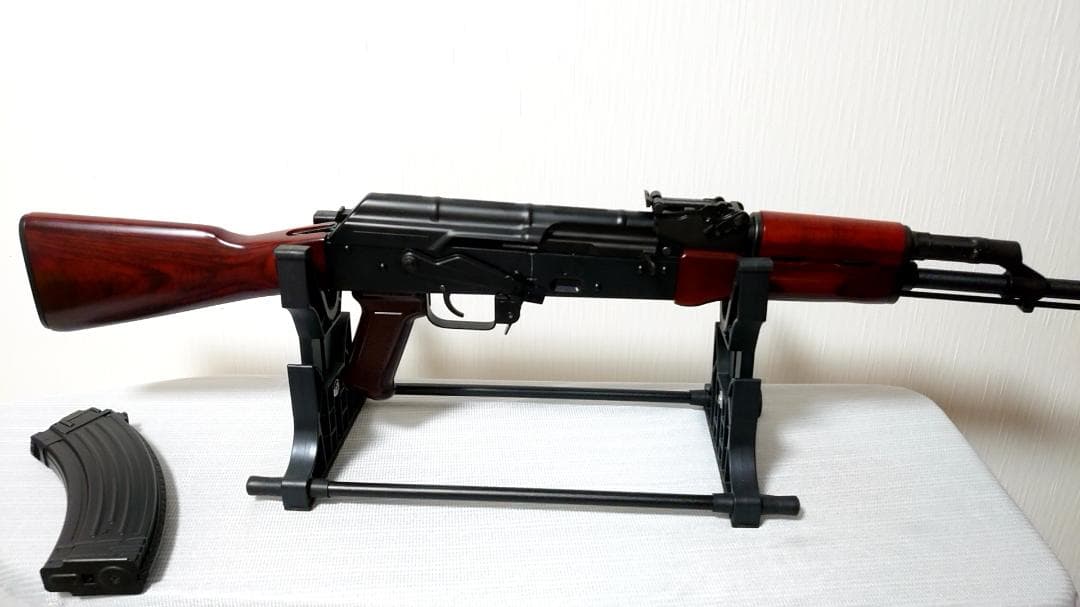 東京マルイ AKM ガスブローバック 反動強化カスタムあり