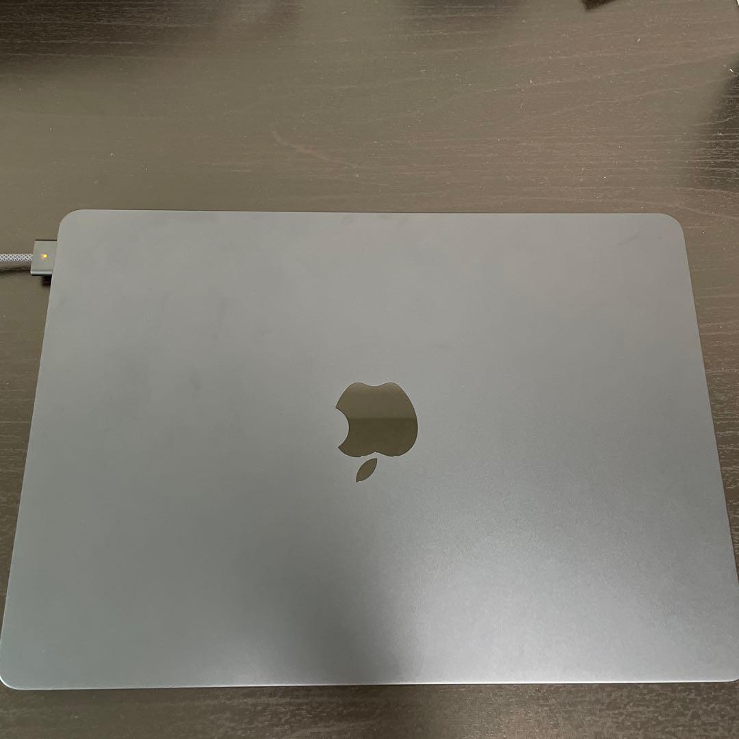 MacBook本体 Apple MacBook Air M2 2560x1664