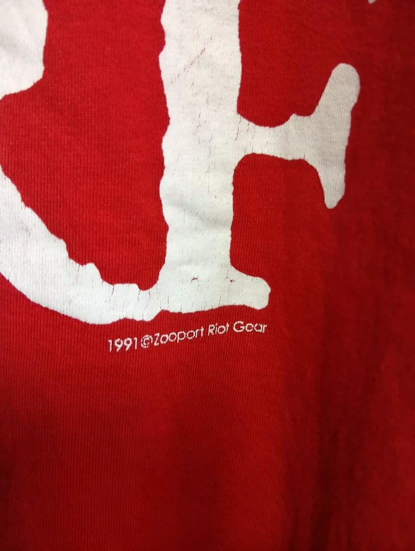 チャールズマンソンTシャツ