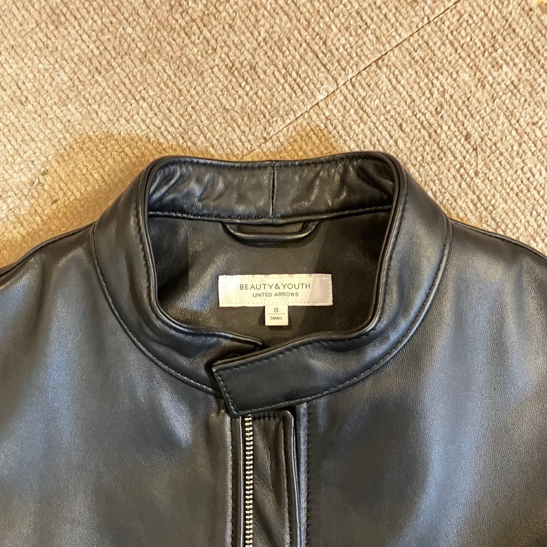 BEAUTY & YOUTH シングル ライダース・ジャケット（羊革、ブラック）
