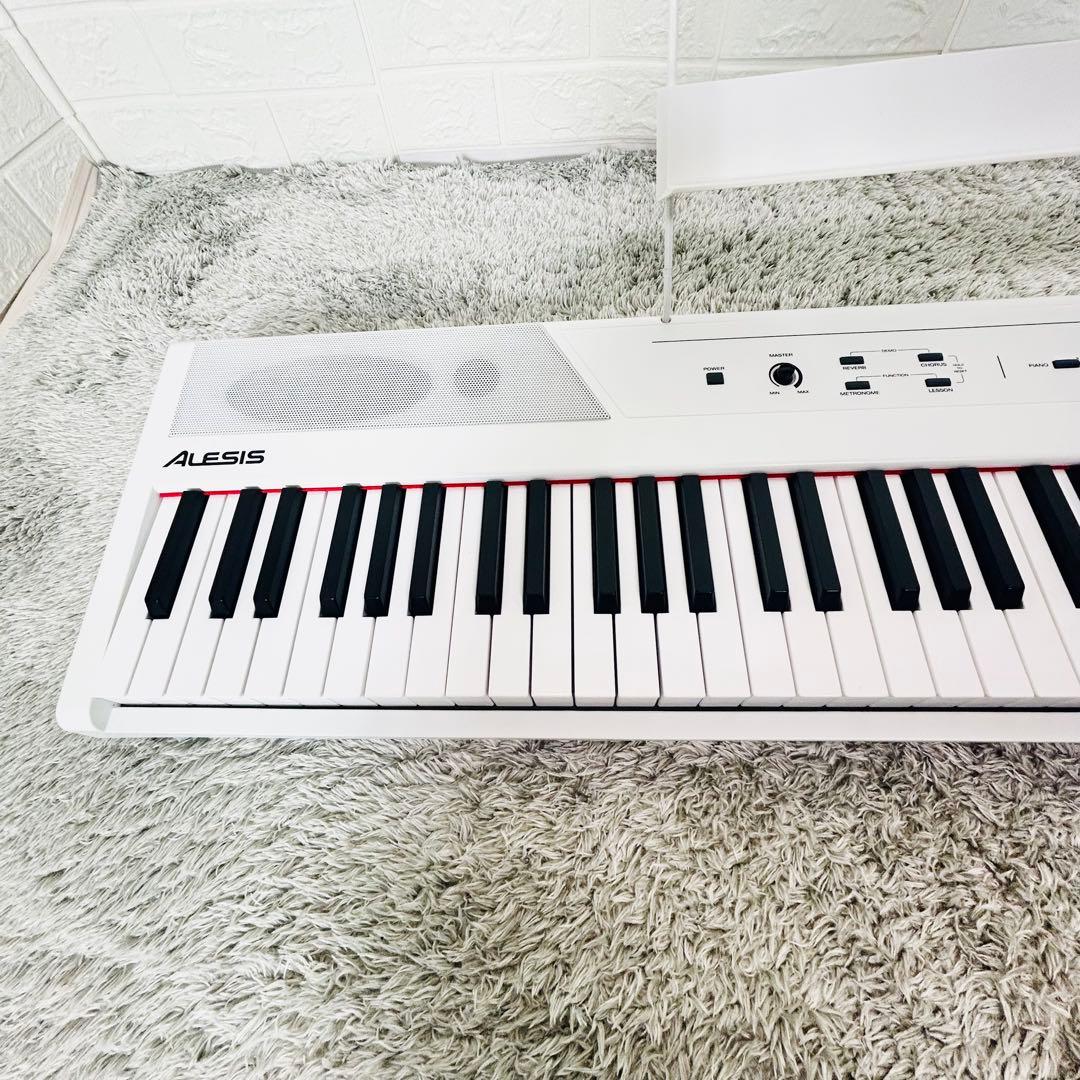 美品 アレシス RECITAL 88鍵盤 電子ピアノ キーボード ホワイト