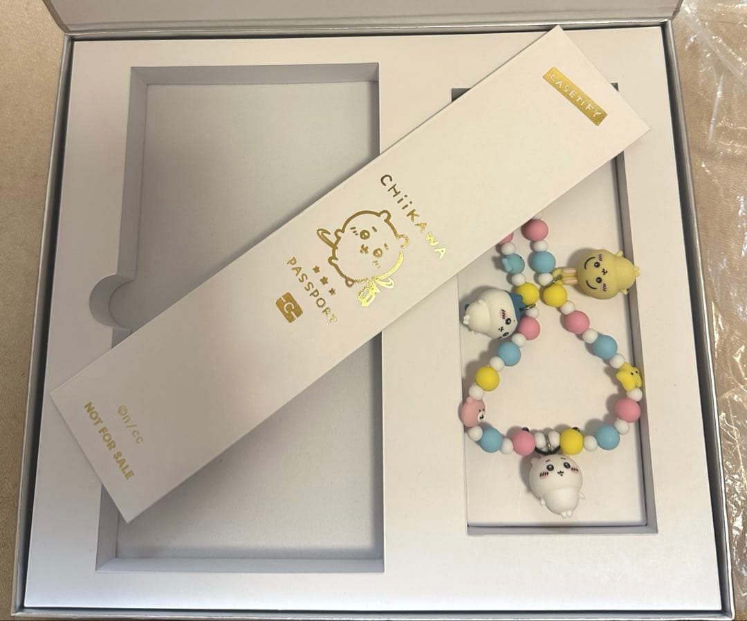 ポポマル　ちいかわcasetify ストラップ