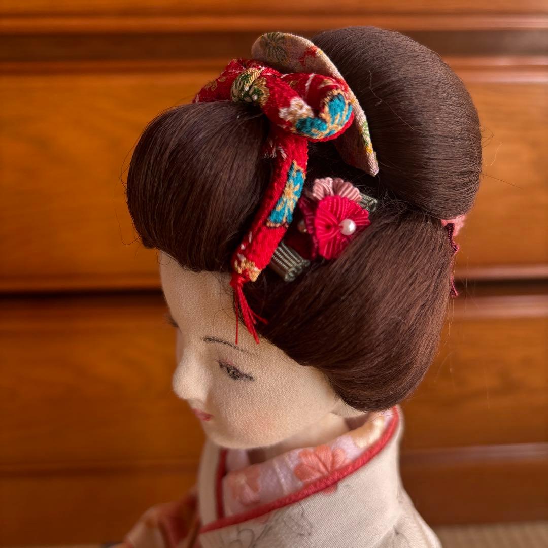 日本人形 着物 白・ピンク・赤