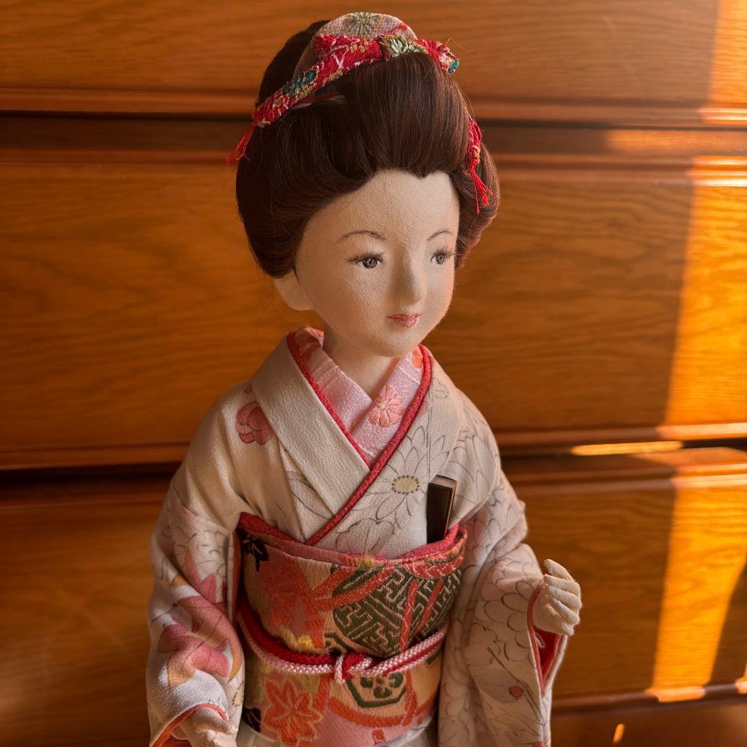 日本人形 着物 白・ピンク・赤