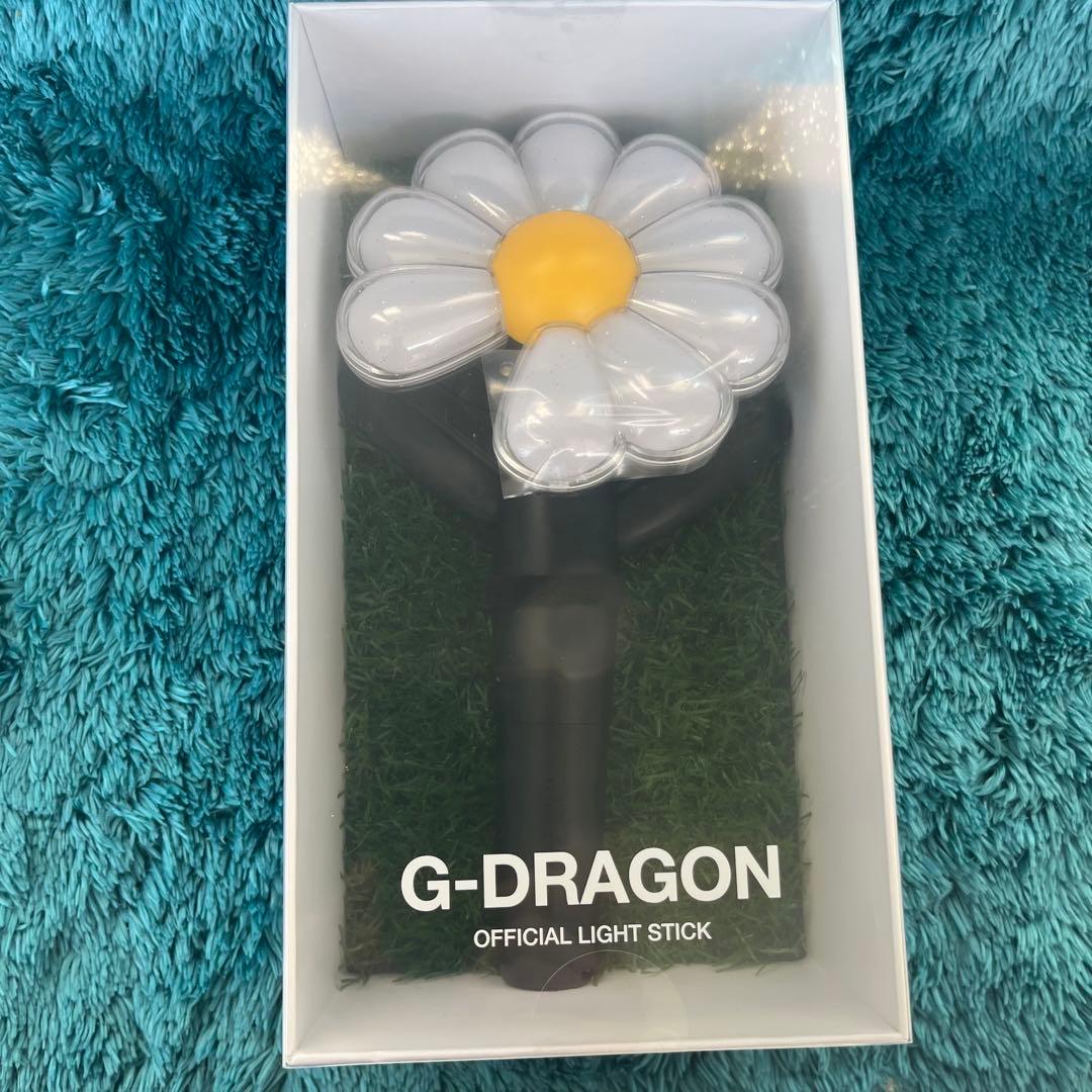 G-DRAGON 公式 ペンライト 2025 新品 トレカ付き