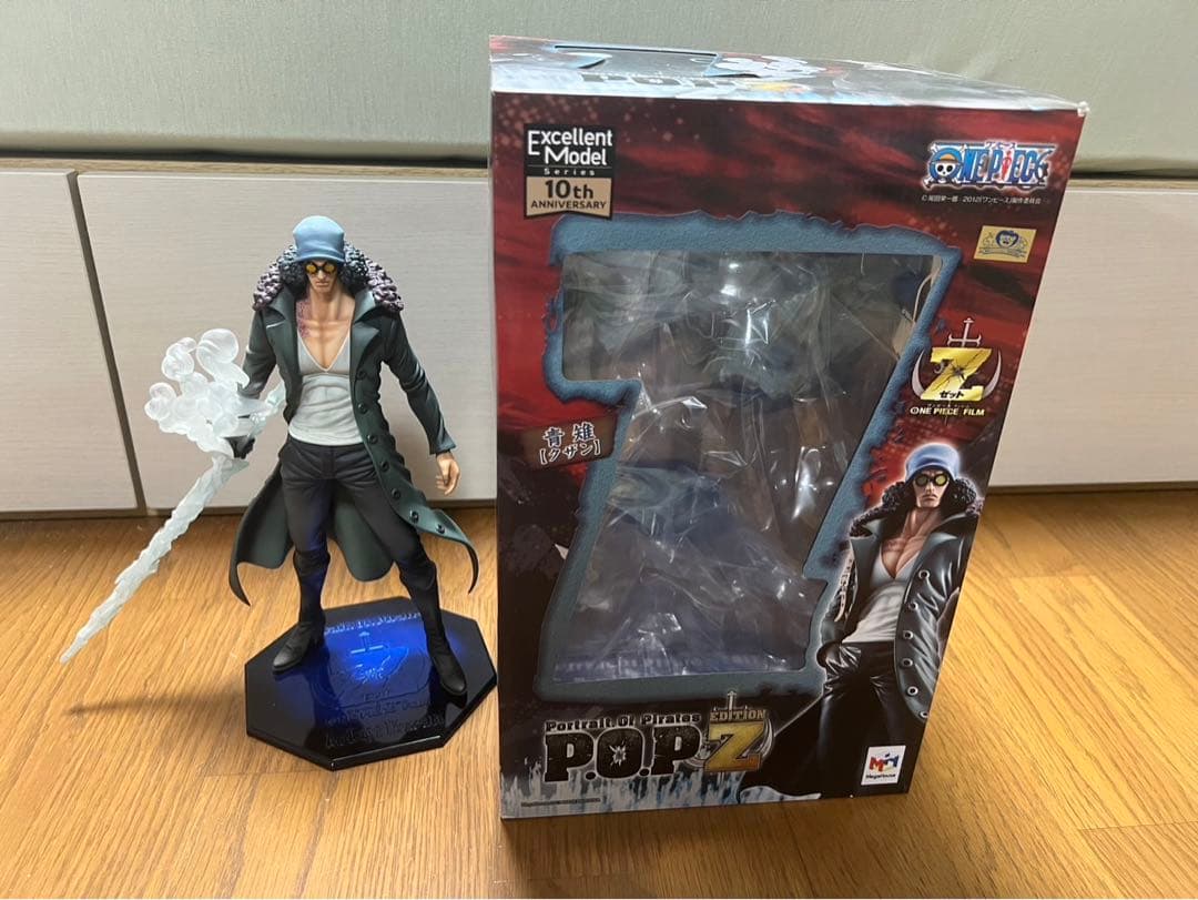 青キジフィギュア　FILM Z