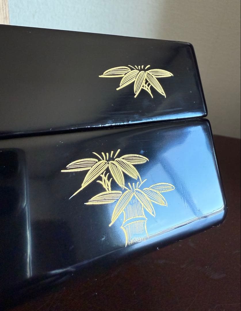 秋田 川連漆器 二段弁当箱 漆塗 沈金 天然木 木製 未使用品