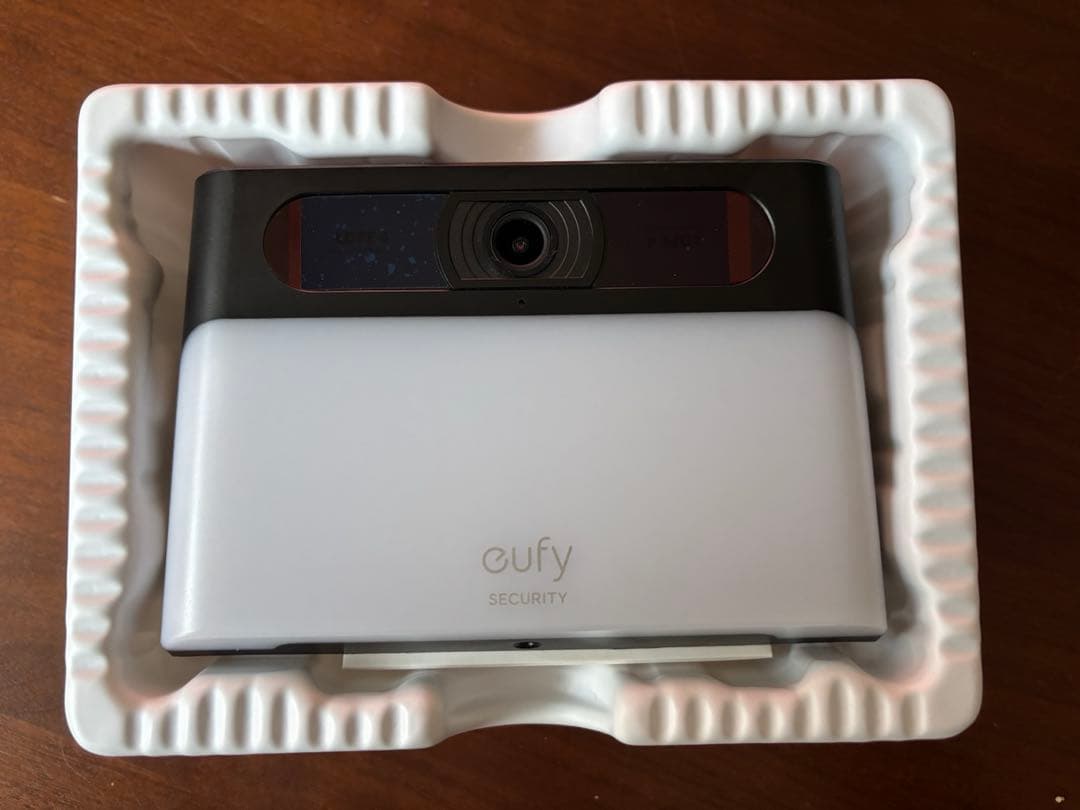 【未使用】Anker eufy Solar WallLight Cam S120