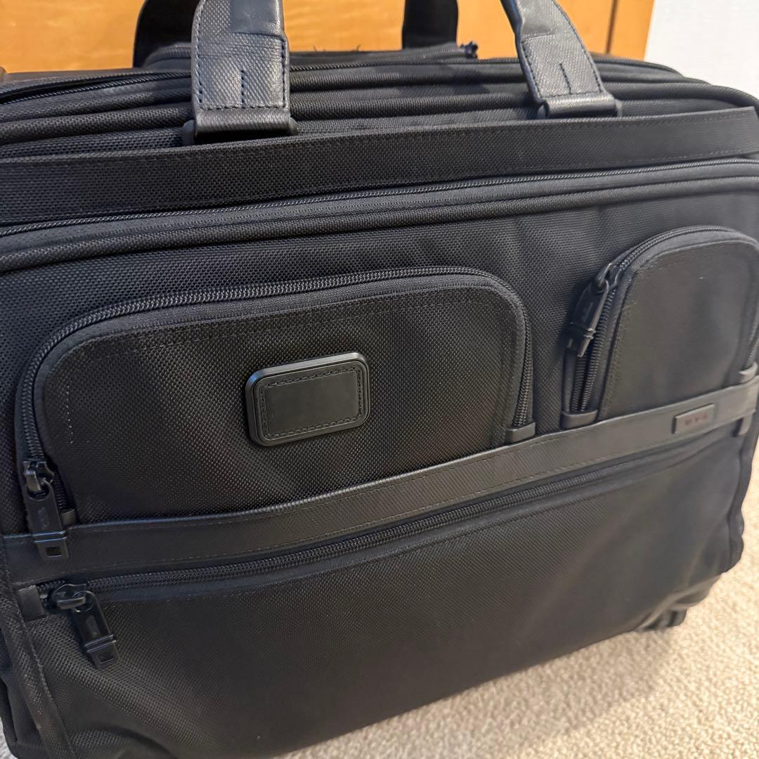 トゥミ　TUMI 4輪　スーツケース　機内持ち込み可