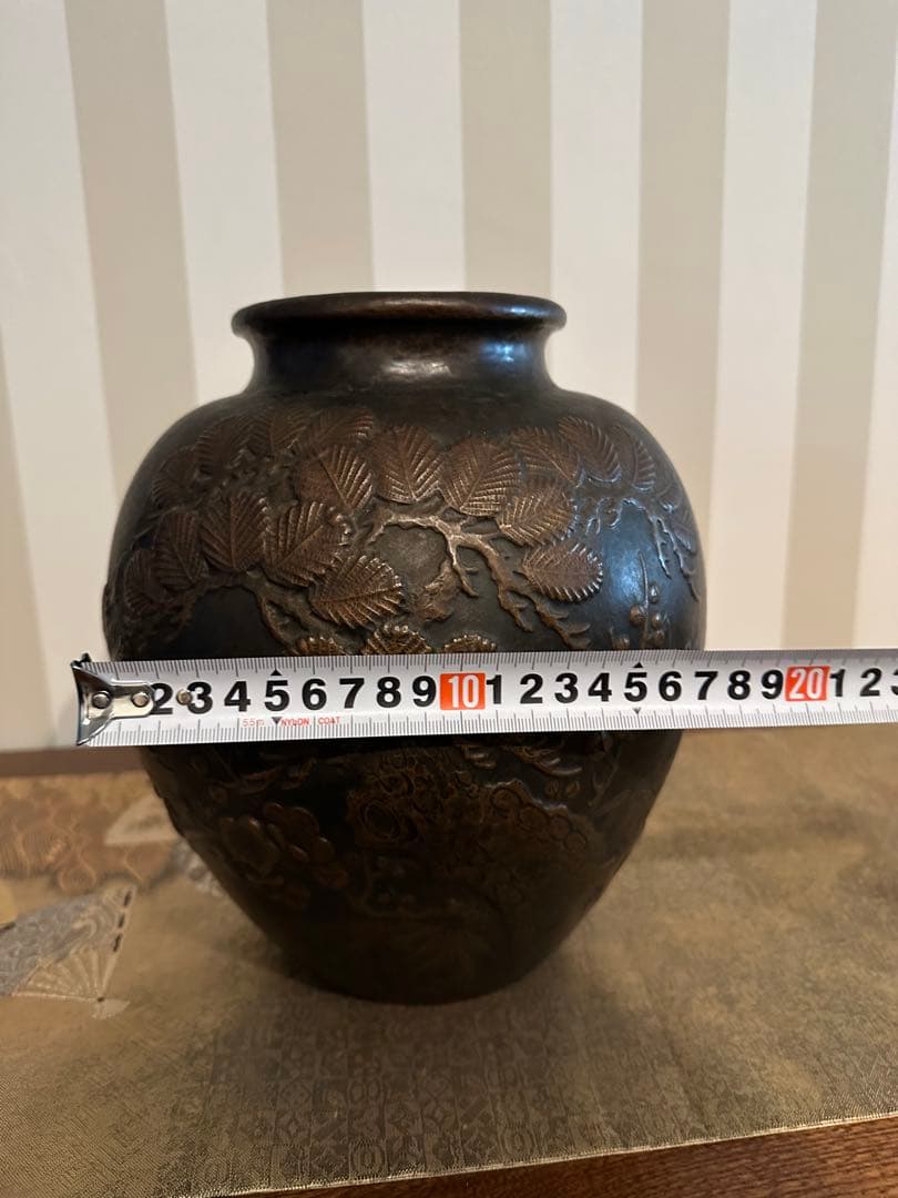 銅製　焼物　縁起物　松竹梅　花瓶　花器　壺　工芸品　置物