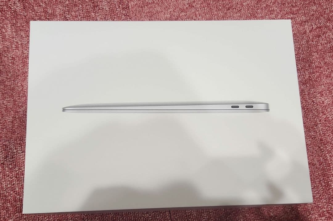 Mac book air 2020 メモリ16GB ストレージ256GBモデル