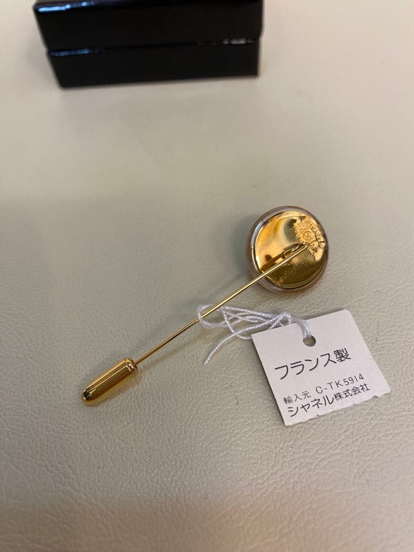 CHANEL シャネル　ココマーク ピンブローチ
