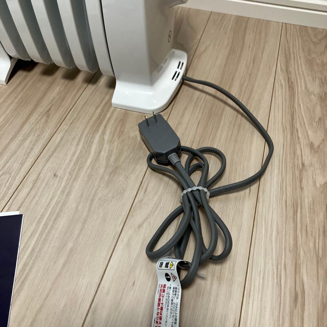 【デロンギ】DeLonghi NJ0505E オイルヒーター