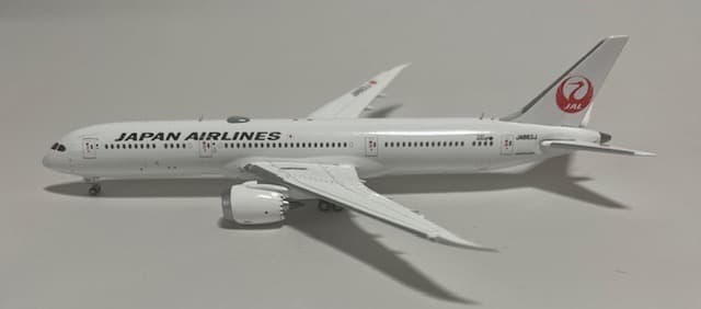 航空機・ヘリコプター JAL B787-9 JA862J TM