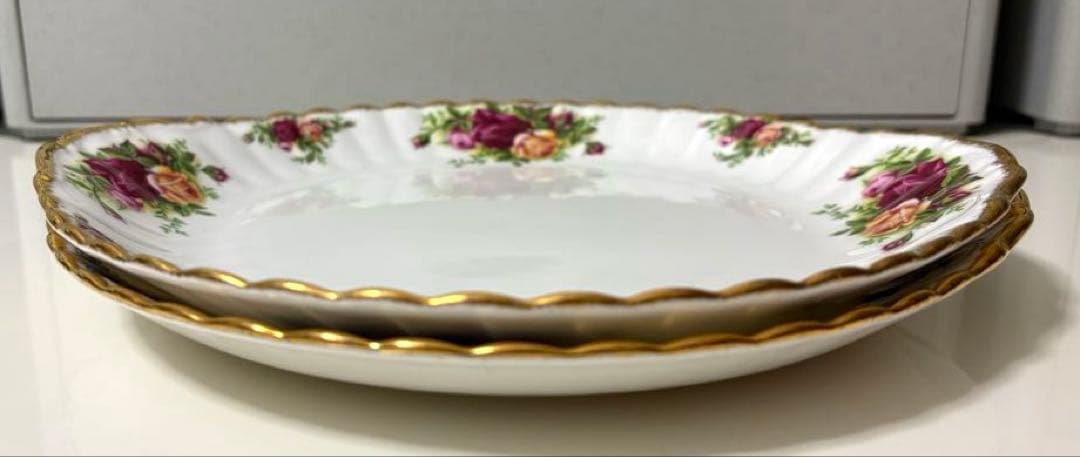 ビンテージ❤︎ロイヤルアルバート❤︎オールドカントリーローズ❤︎赤&青薔薇柄❤︎大皿2枚