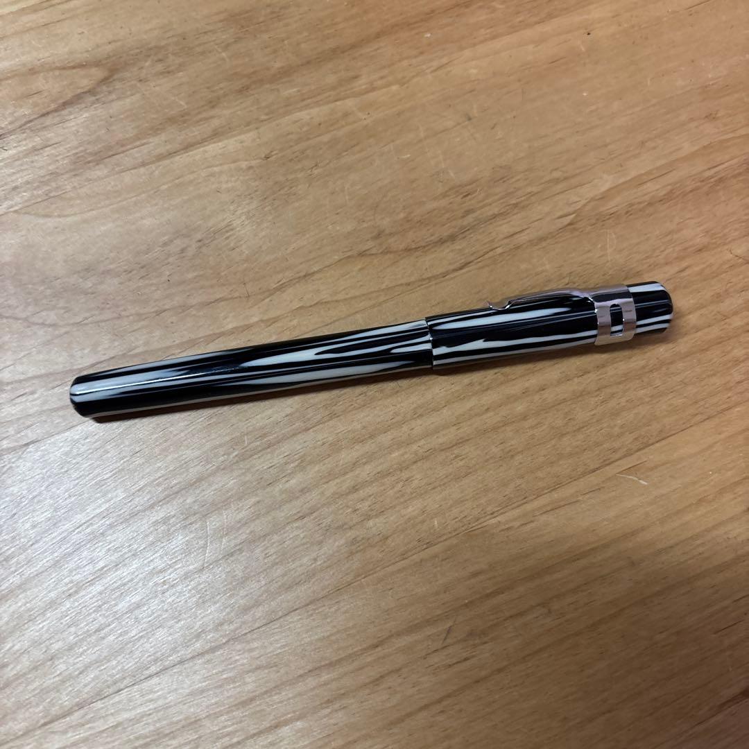 銀座五十音　ミミック　ペンギン　鉛筆補助軸　　PomZir1