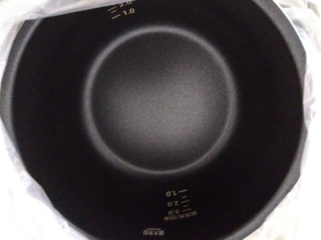 IRIS OHYAMA 電気圧力鍋 PC-MA2 　2.2L ホワイト