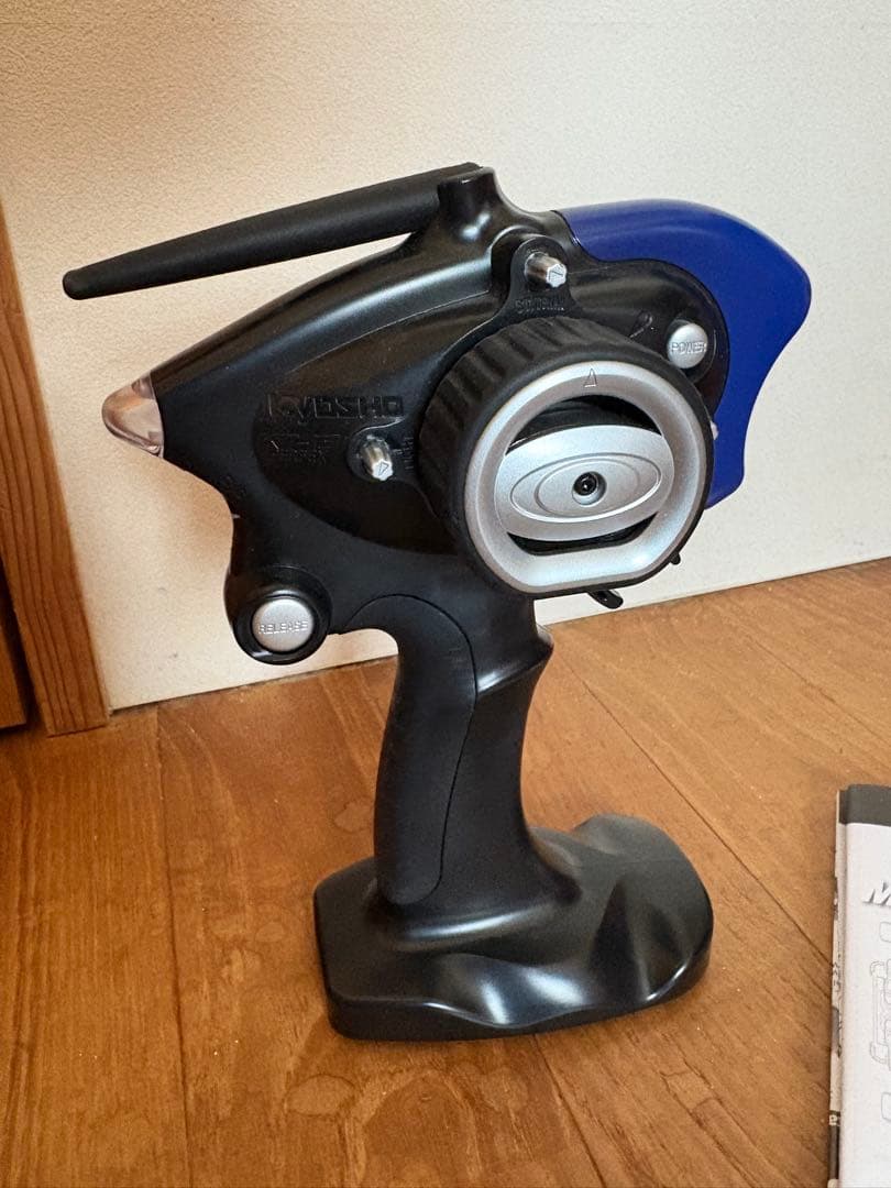 京商 ミニッツ Mini-Z AWD ロードスター ジャイロセンサー ライト搭載