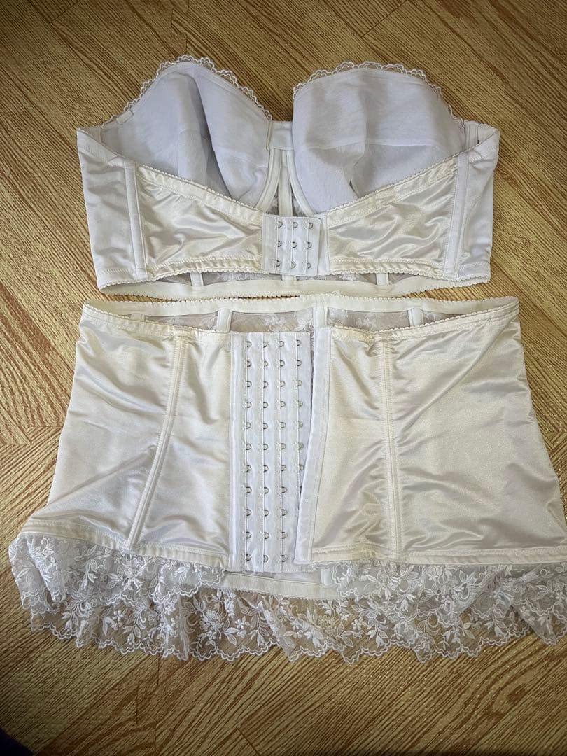 セモア　ブライダルインナー　F90 大きいサイズ