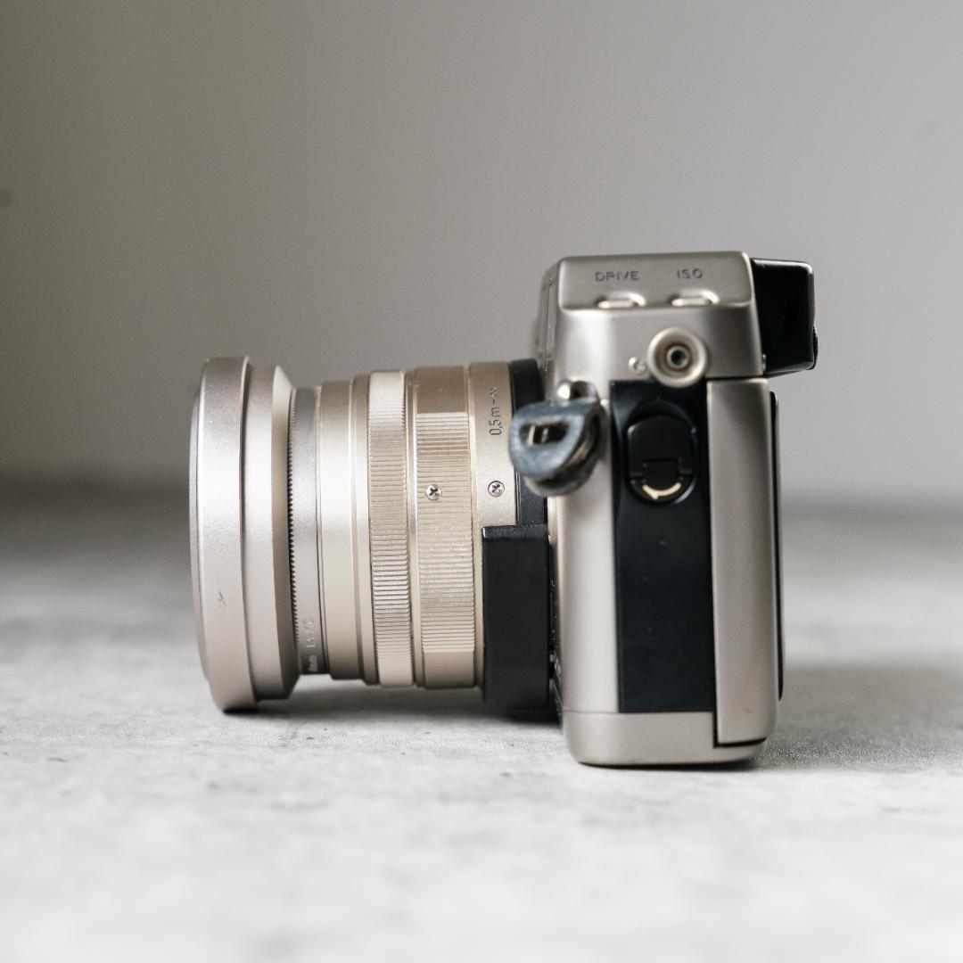 CONTAX G1D ＋ planar 45mm TLA 140 flash