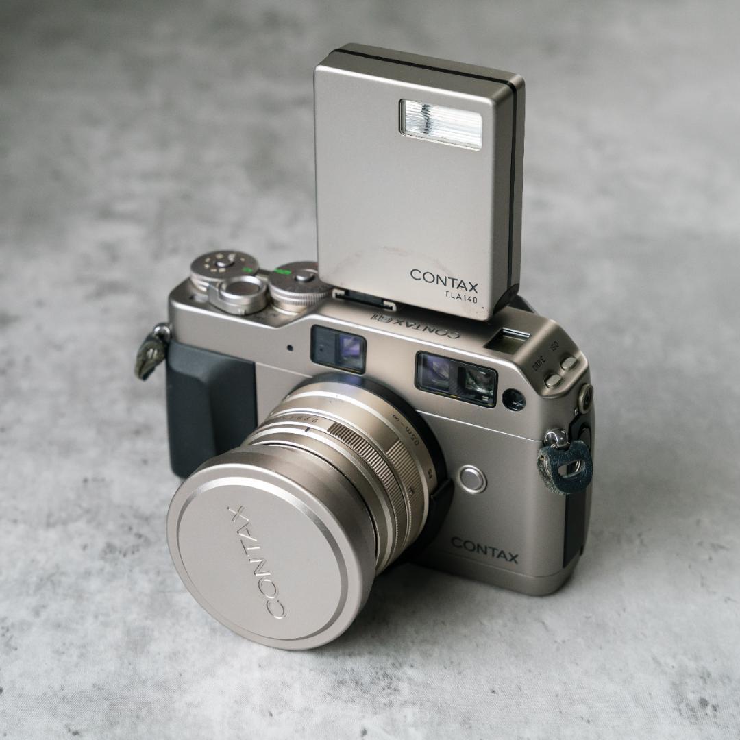 CONTAX G1D ＋ planar 45mm TLA 140 flash