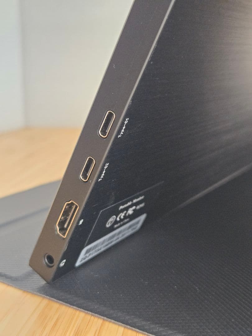 MAGICRAVEN 17.3インチ 4Kモバイルモニター 3840*2160