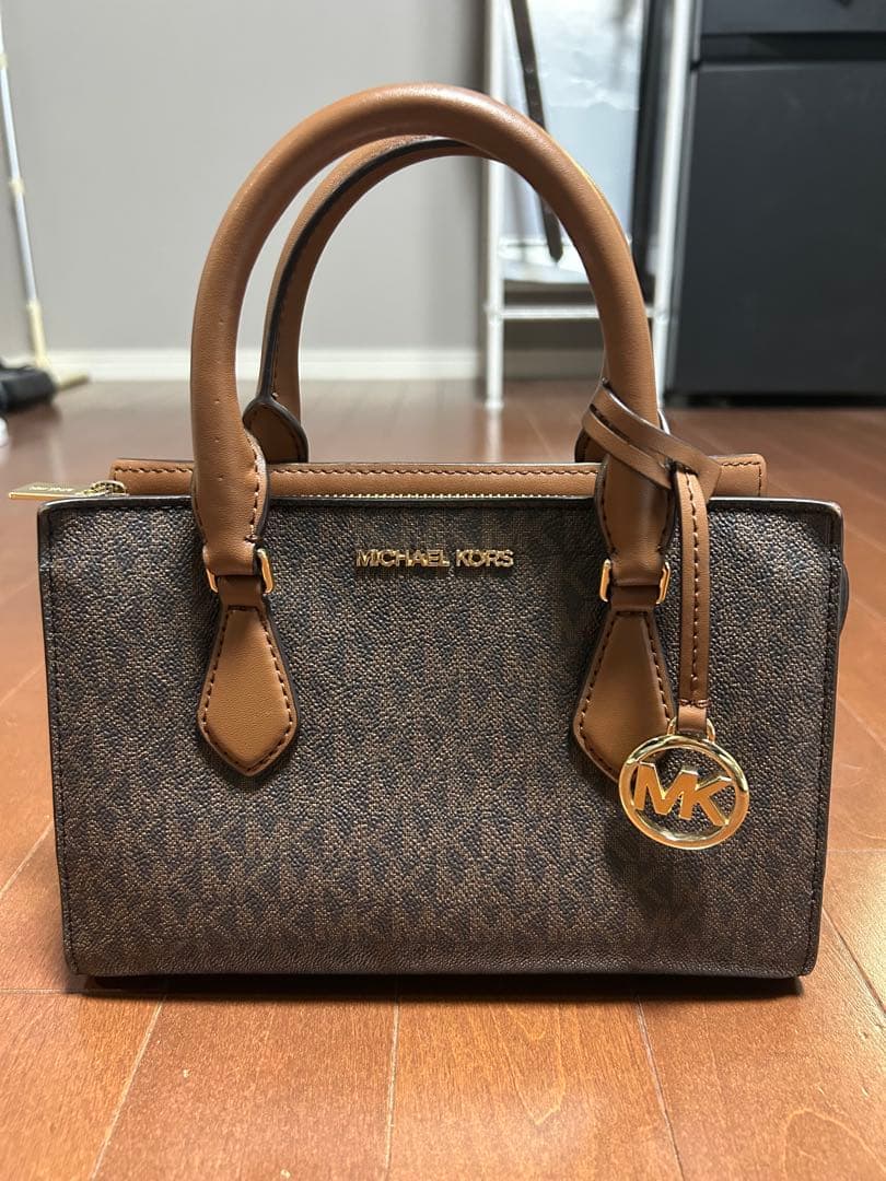 MICHAEL KORS ブラウン ハンドバッグ